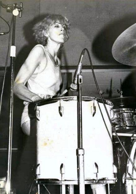 Efemérides del Rock y Heavy Metal: Que pasó un 02 de Noviembre Efemérides del Rock y Heavy Metal: Que pasó un 02 de Noviembre