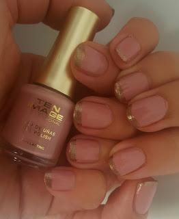 Red Soul: Maquillaje, manicura y propuesta de moda Red Soul: Maquillaje, manicura y propuesta de moda