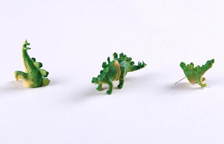 PARA LAS AMANTES DE LOS PENDIENTES dinosaurs-retro-earrings-ooo-workshop-13