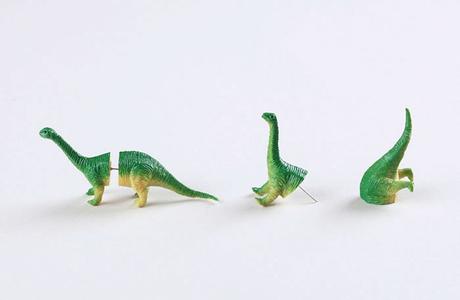 PARA LAS AMANTES DE LOS PENDIENTES dinosaurs-retro-earrings-ooo-workshop-2a
