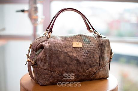 Obsess - Adición por los zapatos Obsess - Adición por los zapatos