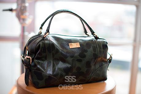 Obsess - Adición por los zapatos Obsess - Adición por los zapatos