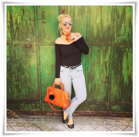 Nuestra bloguera de moda @Loqllevelarubia nos trae hoy... Off Shoulders