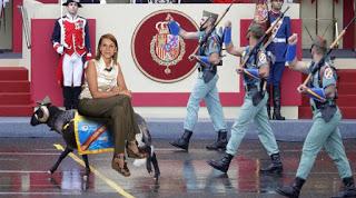 Y volvió Rajoy… con su nueva tropa. ‘The New York Times’ le pide a Felipe VI “que renuncie” y “se busque un buen trabajo. Y volvió Rajoy… con su nueva tropa. ‘The New York Times’ le pide a Felipe VI “que renuncie” y “se busque un buen trabajo.