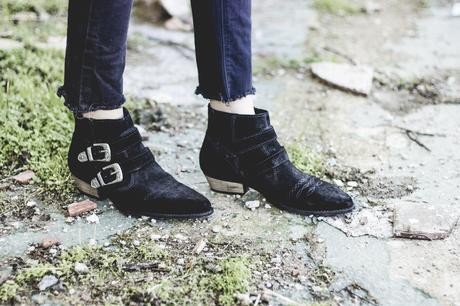 ALL YOU NEED THIS FALL IS BLACK + HOW TO STYLE: FALL TRENDS: EMBROIDERY