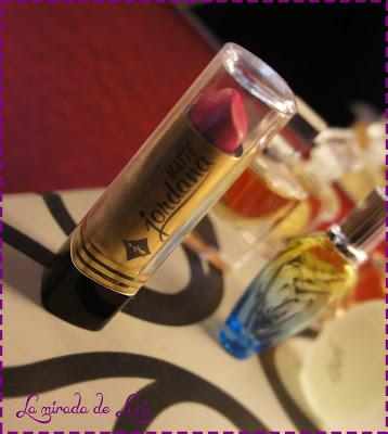 LOOK Kat Von D Beauty, paleta Chrysalis: Mezzanine LOOK Kat Von D Beauty, paleta Chrysalis: Mezzanine