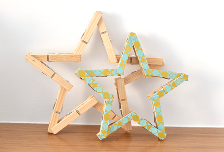 2 maneras de hacer estrellas con pinzas/ 2 ways to make clothespins stars for christmas