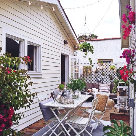 inch-whitney-outdoor-space-wasted-opportunity-decor