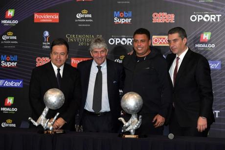 Ronaldo no tiene duda Chicharito es uno de los grandes del Futbol Ronaldo no tiene duda Chicharito es uno de los grandes del Futbol