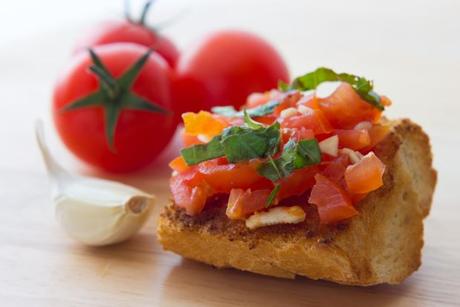 ¿Es saludable tomar refrigerios entre comidas? ¿Es saludable tomar refrigerios entre comidas?