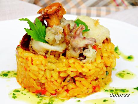 Arroz con rebozuelos o rossinyols y chipirones dos texturas