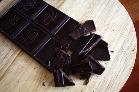 Estos 10 alimentos te ayudarán a tener mejores orgasmos chocolate-amargo