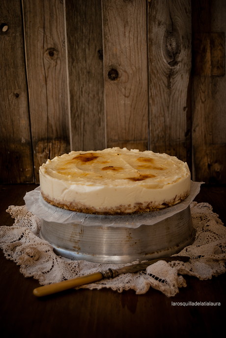 TARTA DE QUESO AL WHISKY {Sin horno y con crema catalana}