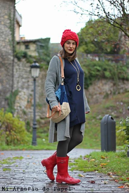 Outfit: Ideas para Vestir Botas de Agua con Vestido