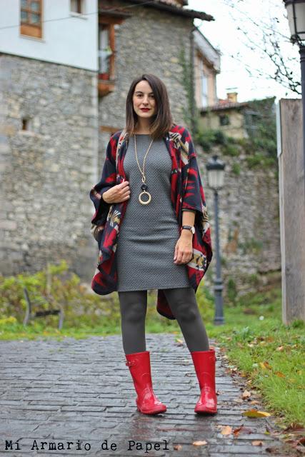 Outfit: Ideas para Vestir Botas de Agua con Vestido