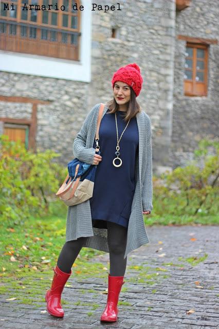 Outfit: Ideas para Vestir Botas de Agua con Vestido