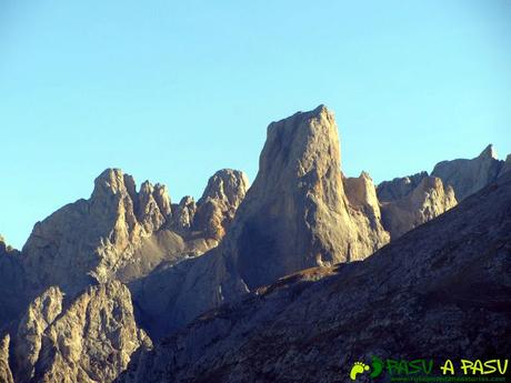 Vista del Urriellu desde Ondón