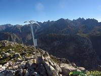 Buzón de cima del Cuetón en los Picos de Europa