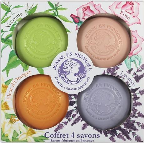 La Navidad con JEANNE EN PROVENCE La Navidad con JEANNE EN PROVENCE