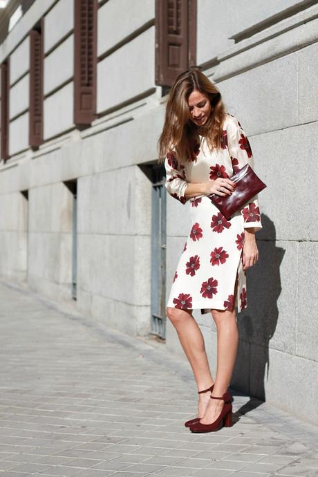 2 piezas : top y falda 2 piezas : top y falda