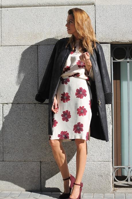 2 piezas : top y falda 2 piezas : top y falda