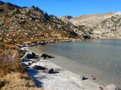 Ruta circular al estany de Garrabea desde el Port de la Bonaigua