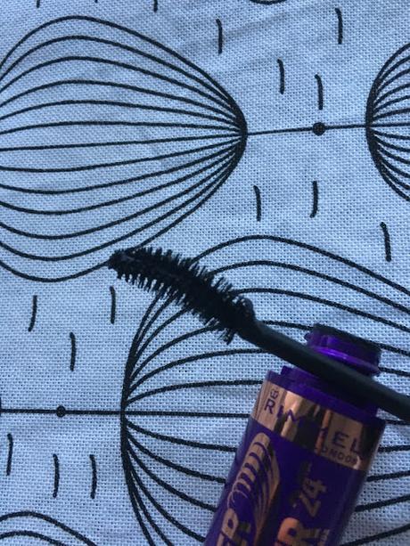 Adios Arqueador! // Mascara Super Curler 24Hr de Rimmel London