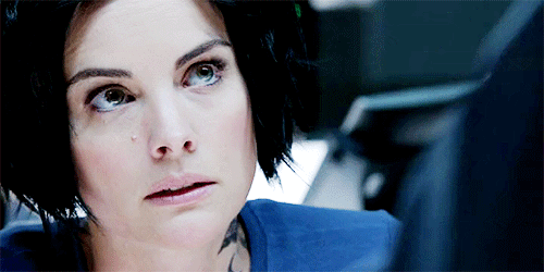 Blindspot finaliza su temporada de otoño dejándonos al borde del sillón Blindspot finaliza su temporada de otoño dejándonos al borde del sillón