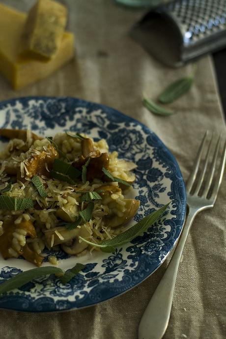 RISOTTO DE SETAS Y SALVIA