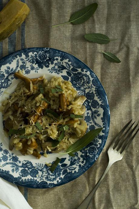 RISOTTO DE SETAS Y SALVIA RISOTTO DE SETAS Y SALVIA