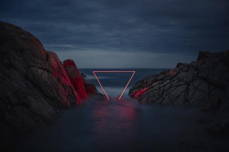 “La línea roja”, de Nicolas Rivals: instalaciones irreales para conectar al hombre con la naturaleza