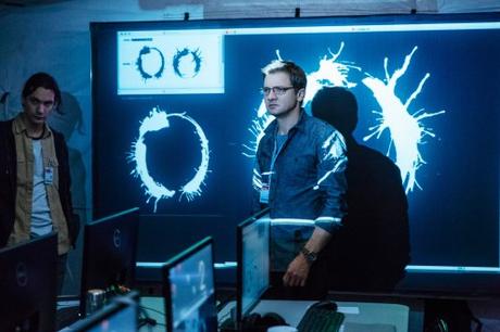 El contundente poder de la comunicación – crítica de “La llegada” (2016) manu-zapata_el-cine-de-estreno-facil-de-leer_vivazapata-net_la-llegada_jeremy-renner