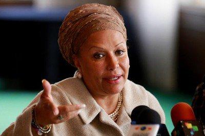 También a otros militantes de Marcha Patriótica: Colombia: Paramilitares amenazan de muerte a Piedad Córdoba. Piedad Córdoba