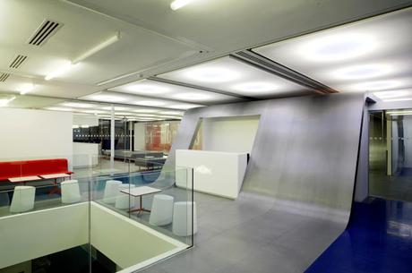 Oficinas espectaculares V: Red Bull en Londres