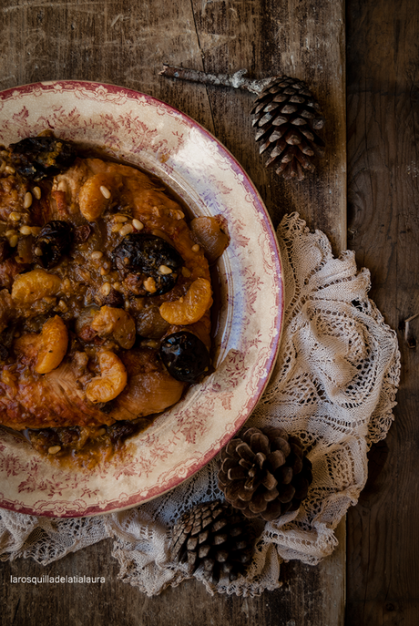 SOLOMILLO DE PAVO CON MANDARINAS Y CIRUELAS