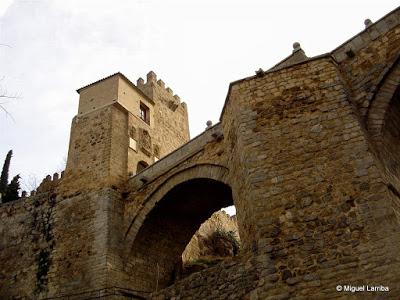 El Alcázar de rostro duro de Toledo