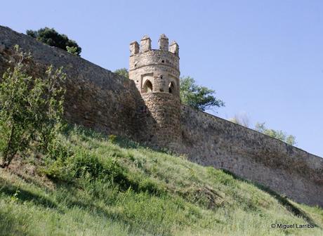 El Alcázar de rostro duro de Toledo