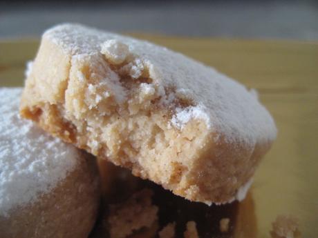 POLVORONES DE CANELA