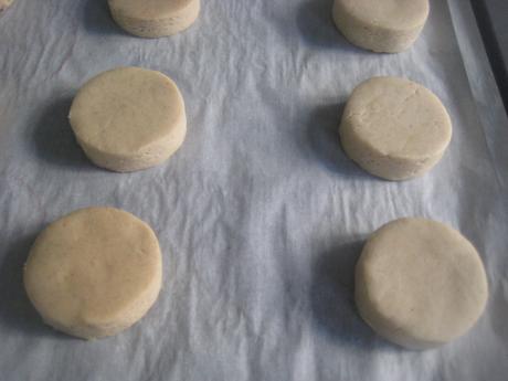 POLVORONES DE CANELA POLVORONES DE CANELA