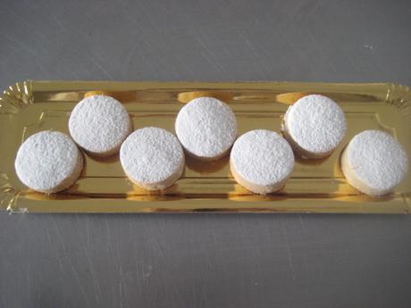 POLVORONES DE CANELA