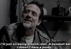 Chistes de Negan sobre el chocho de Lucille LOL Chistes de Negan sobre el chocho de Lucille LOL