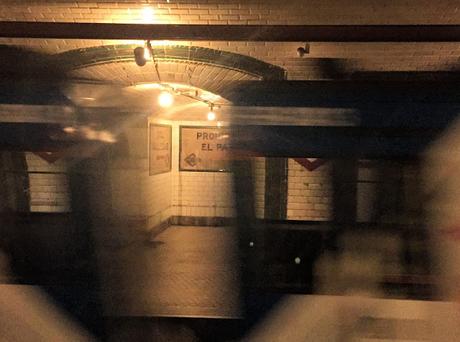 A pocos metros del suelo A pocos metros del suelo