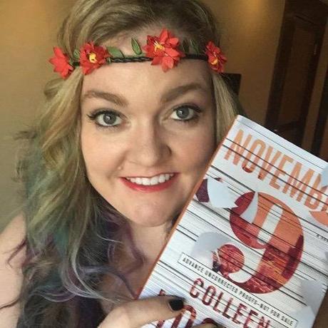 http://www.images-booknode.com/author_picture/771/full/colleen-hoover-770967.jpg