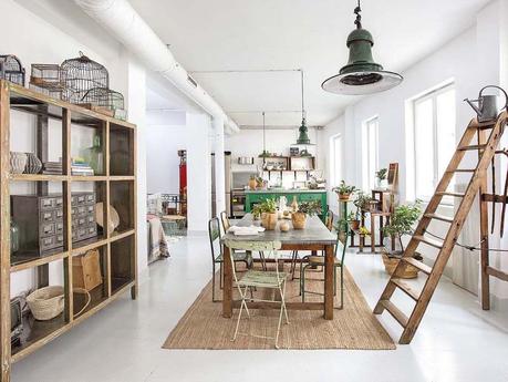 UN HOGAREÑO LOFT MADRILEÑO DE ESTILO INDUSTRIAL