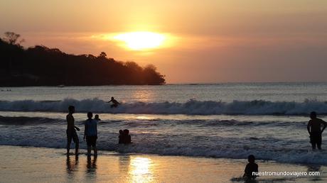 Bali; el Templo Uluwatu y las playas de Jimbaran