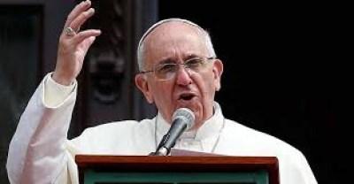 El papa Francisco advierte sobre noticias falsas
