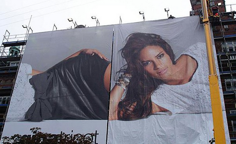 11 cosas que era imposible que salieran mal, pero salieron TERRIBLEMENTE MAL. 11 cosas que era imposible que salieran mal, pero salieron TERRIBLEMENTE MAL.