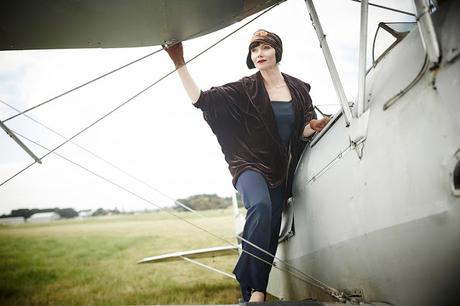 Una detective inesperada, reseña de la novela y del vestuario de la serie Una detective inesperada, reseña de la novela y del vestuario de la serie