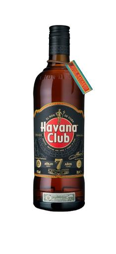Habana LA BOTELLA DE HAVANA 7 RINDE HOMENAJE A SUS ORÍGENES
