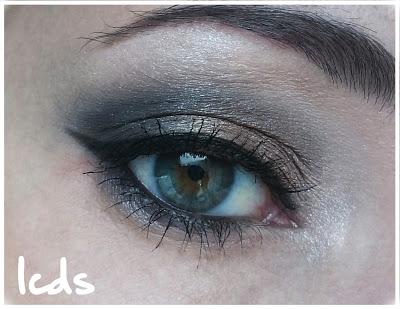 Smokey eye Metal. Deborah Milano